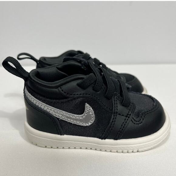 Jordan 1 Low ALT SE (TD) Black, Metallic Silver-Sail/Size-4 C / FZ3922 001 - Picture 2 of 13